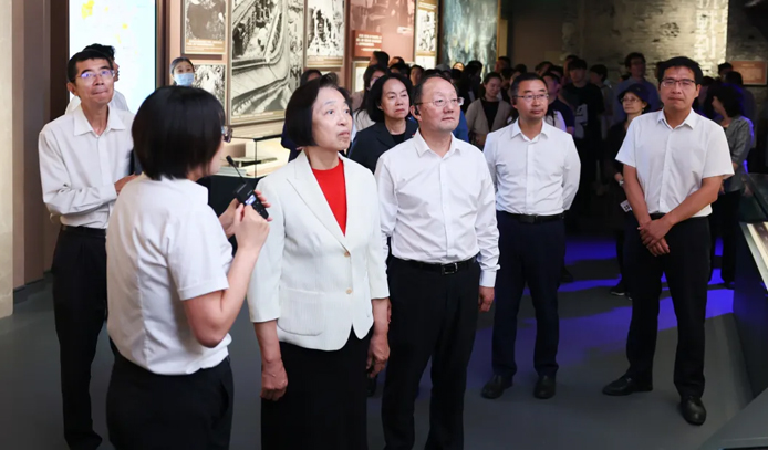 台盟中央组织盟员台青参观学习中国人民抗日战争纪念馆《为了民族解放与世界和平》主题展览